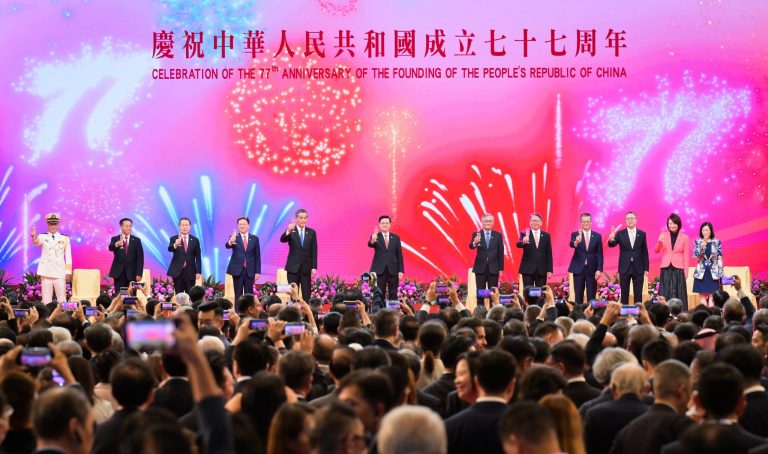 國慶77周年｜李家超：把握國家機遇　發揮香港內聯外通優勢